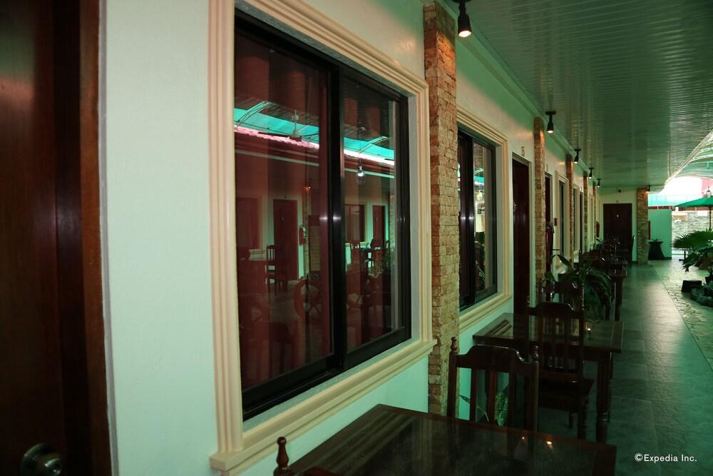Reddoorz Premium Near Pristine Beach Puerto Princesa Exteriér fotografie