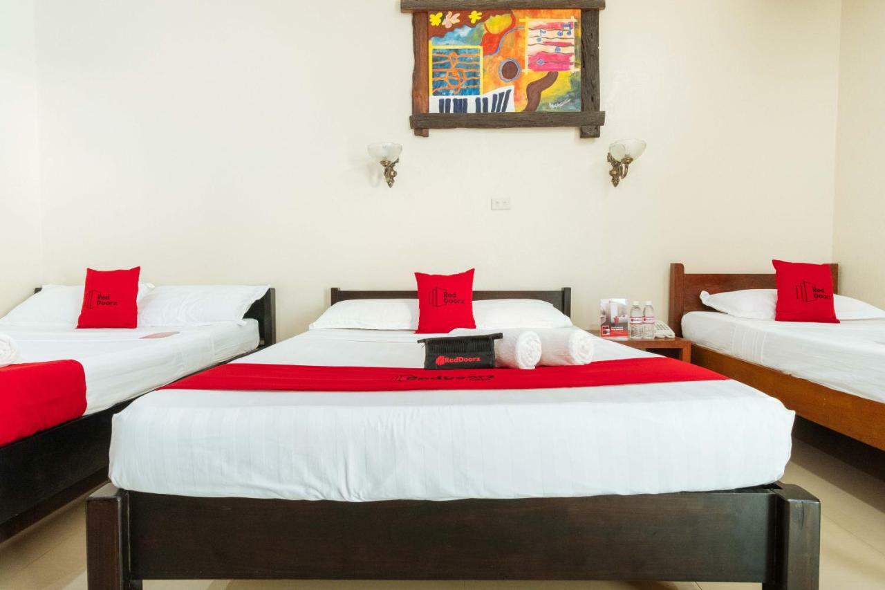 Reddoorz Premium Near Pristine Beach Puerto Princesa Exteriér fotografie