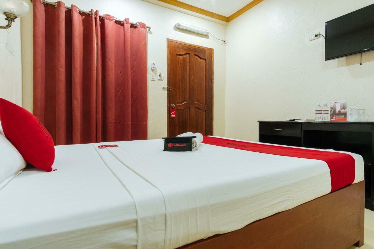 Reddoorz Premium Near Pristine Beach Puerto Princesa Exteriér fotografie